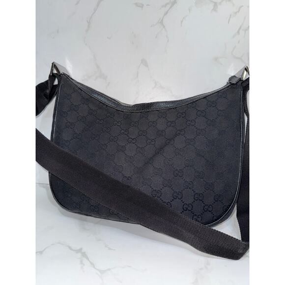 Gucci GG Canvas Half Moon Hobo Bag in Black - Picture 4 of 9
